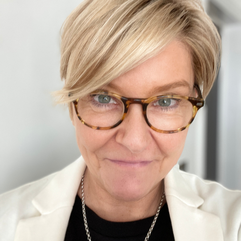 Image of Claire Hoffman, Senior Communications Consultant of UnitedGMH